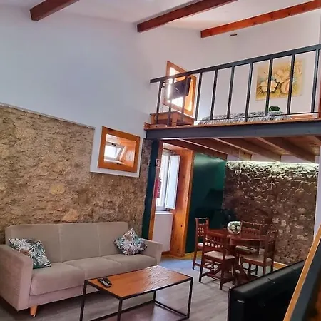 Rp House 2, Perto Mar ,barcos E Comboio